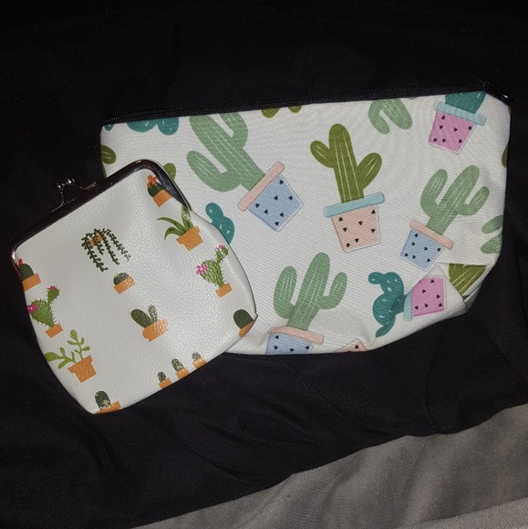 Handbags - Cacti Cosmetic Bag and Coin purse set NWOT